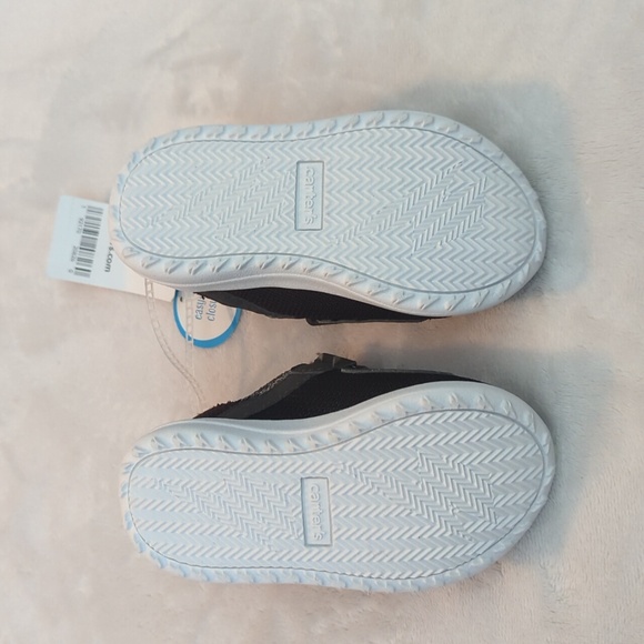 NWT Carter’s Toddler Boys Sz 6 Sneakers - Picture 4 of 4